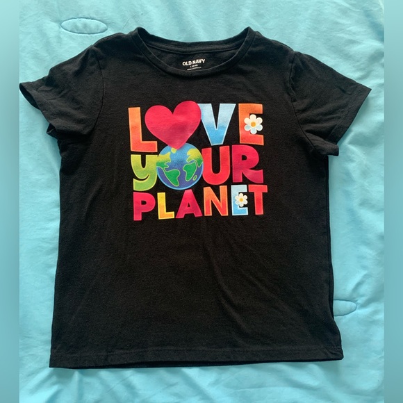Old Navy Other - OLD NAVY Earth Day tee size 10